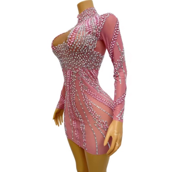 Elegant Pink Embellished Dress - Picture 3 of 11